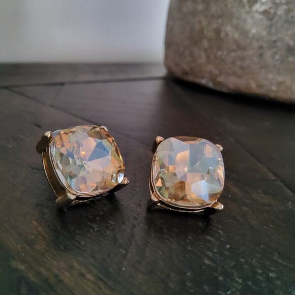 Glamorous Fashion Glass Cut Stud Post Earrings in Gold Champagne - Picture 2 of 9